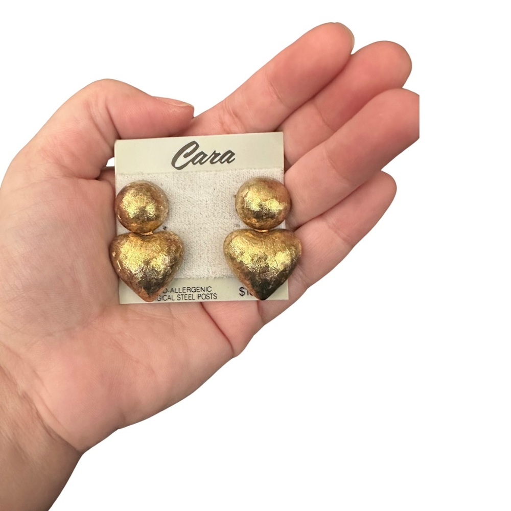 80s 90s Brushed Brass Puff Heart Drop